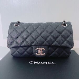 Chanel Classic Easy Flap Caviar